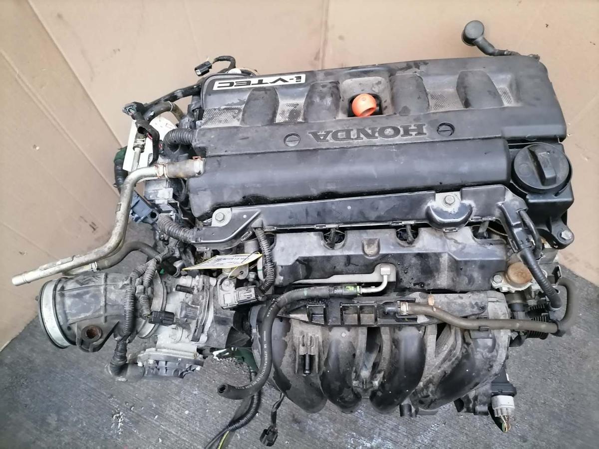 Honda Civic FK2 VIII original Motor *R18A2* 1.8 103kw BJ09